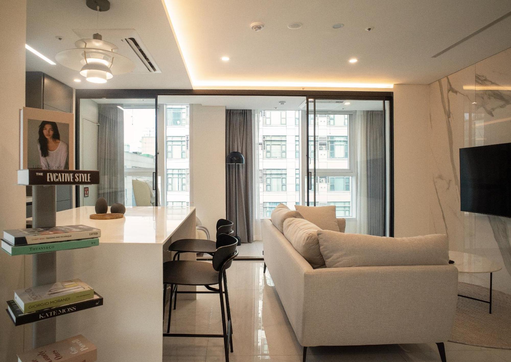 Uh Flat The Seocho Apartemen Seoul